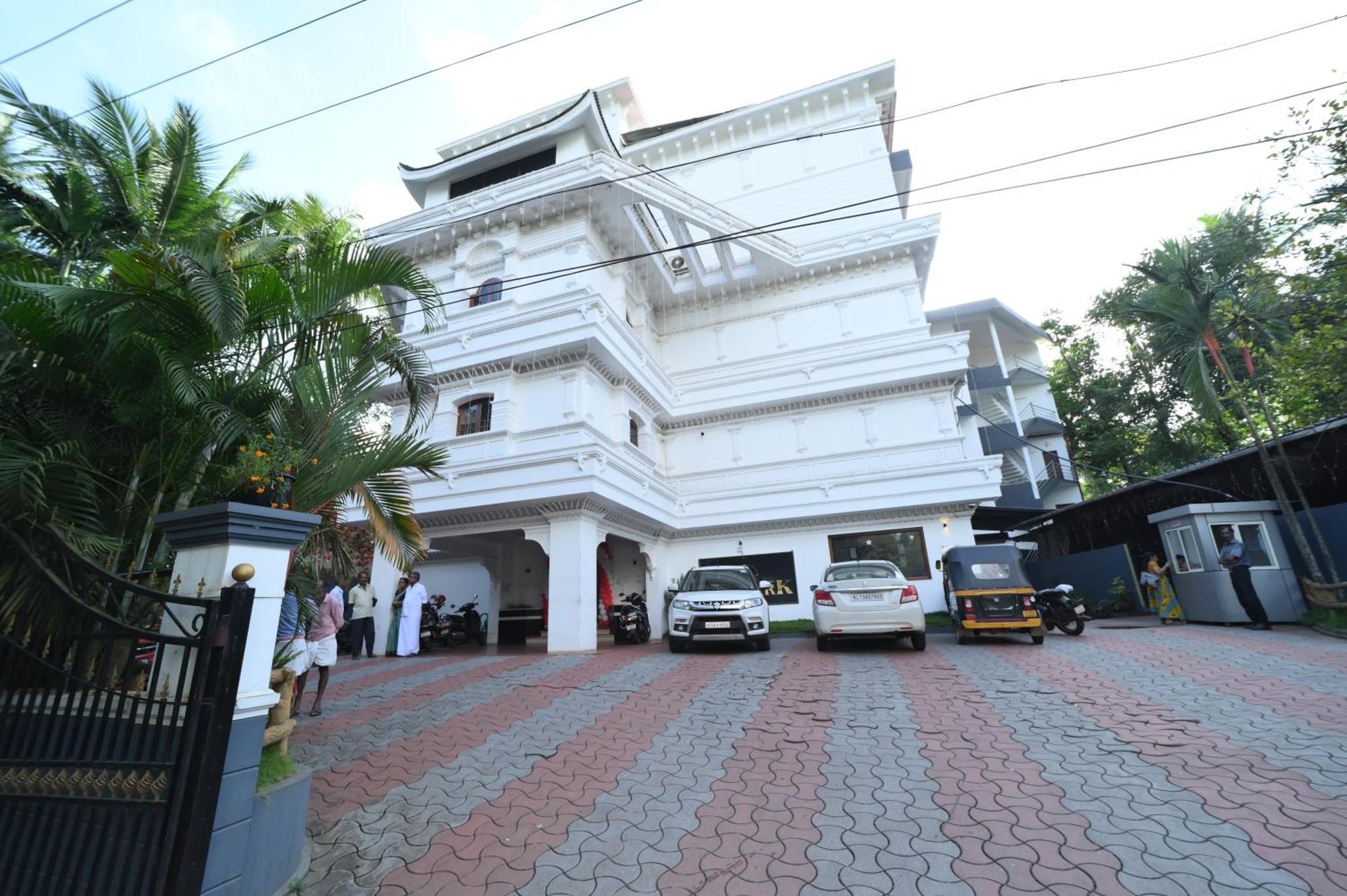 Hotel Sky Park Mattanur Exterior foto